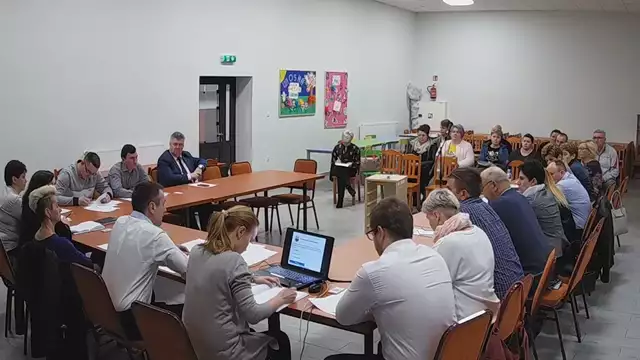 VIII Sesja Rady Gminy w Parysowie z dnia 22.03.2019 r. (1)