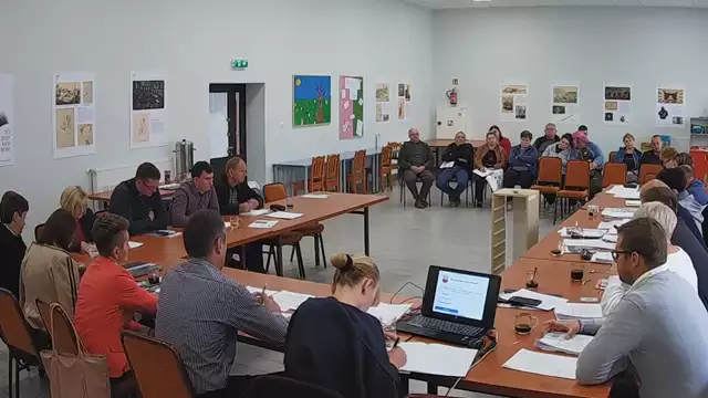 XV Sesja Rady Gminy w Parysowie z dnia 25.09.2019 r (1)