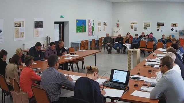 XV Sesja Rady Gminy w Parysowie z dnia 25.09.2019 r (1)