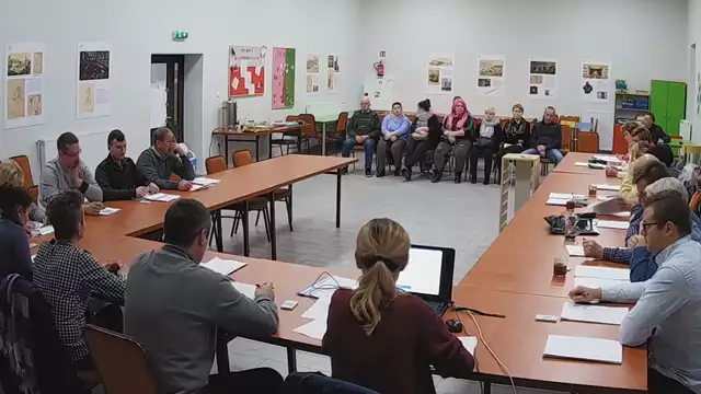 XVII Sesja Rady Gminy w Parysowie z dnia 04.11.2019 r. (1)