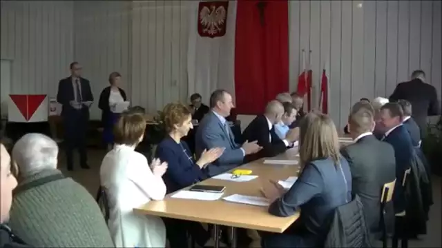 SESJA RADY GMINY GRODZISK 20.11.2018 (1)